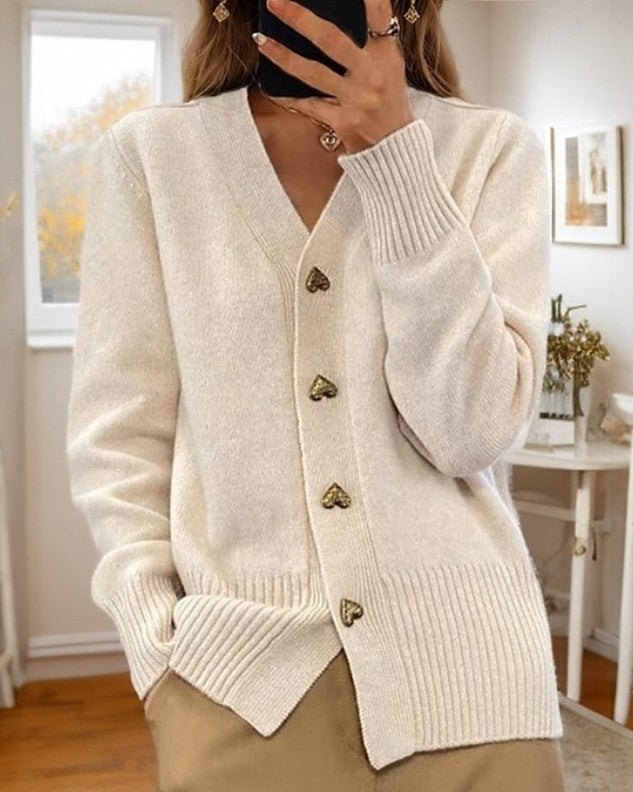 Adele | Elegancki Sweter Rozpinany z Guzikami w Kształcie Serca